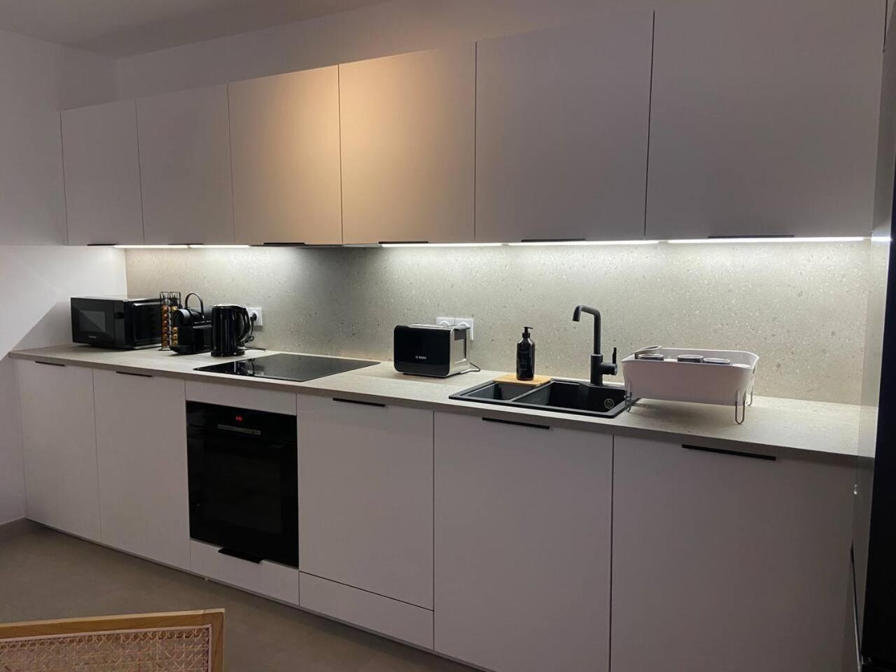 Disneyland Minimalist Lifestyle - 5 Pax Lejlighed Serris Eksteriør billede